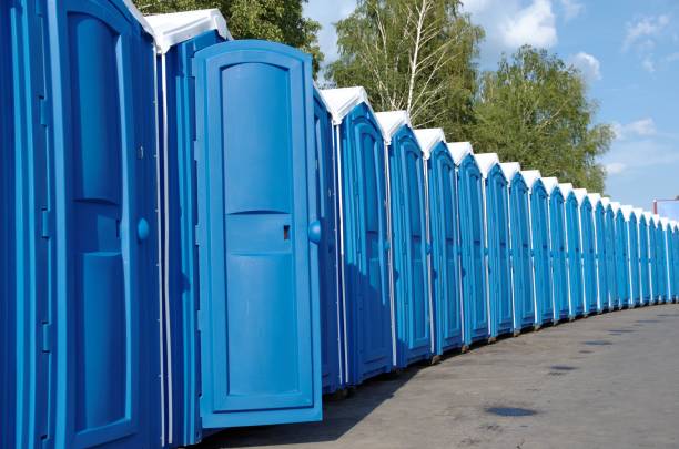 Best Portable toilet rental cost  in Albion, PA